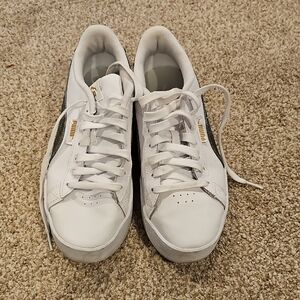 Puma Women's White and Gray Sneakers